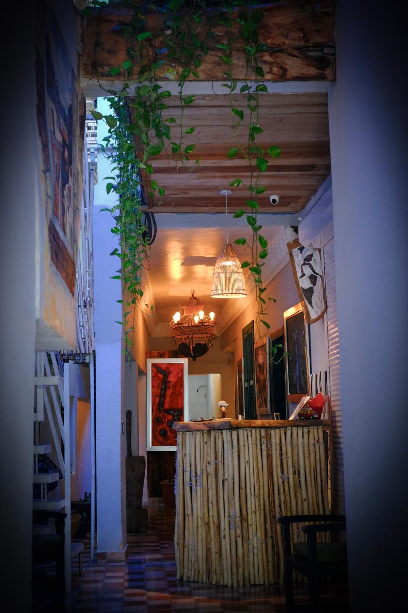 Hostel Gato Colonial Santo Domingo Exterior photo